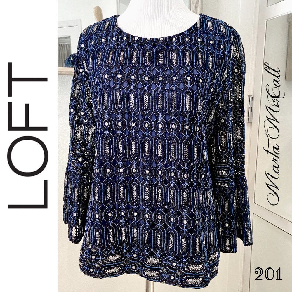 LOFT Embroidered Eyelet Bell Sleeve Blouse M - Picture 1 of 7